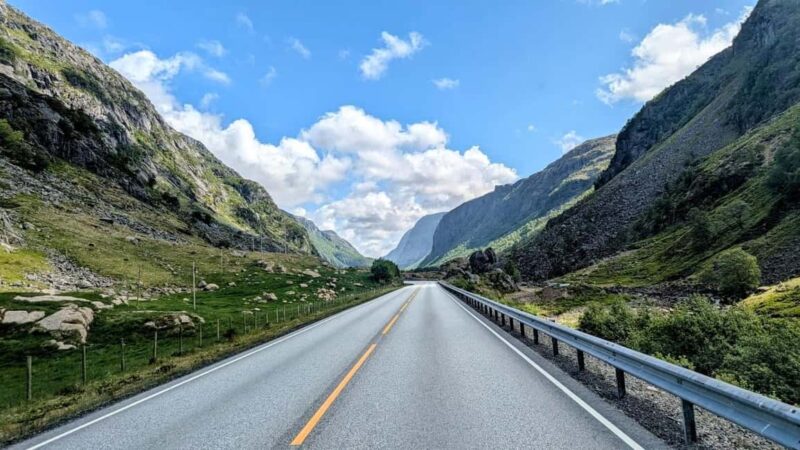 Lysefjord Minibus Excursion and Optional Speedboat Safari - Comparing to Similar Fjord Experiences