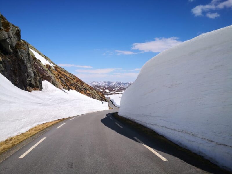 Lysefjorden: 4-Day Cycling Tour with Preikestolen Hike - Key Points