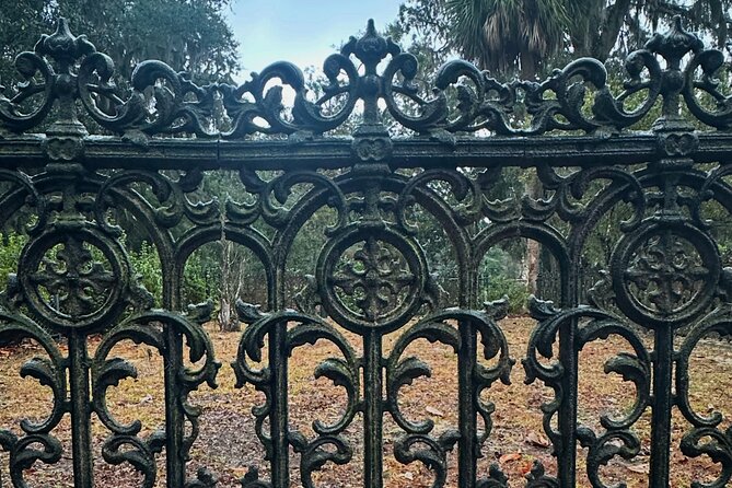 Macabre Victorian Era Walking Tour in Savannah Ga - Comparing Similar Savannah Tours