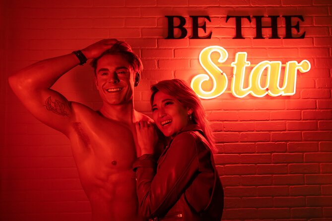 Madame Tussauds Hollywood Admission Ticket - The Fun of Photo Opportunities and Props