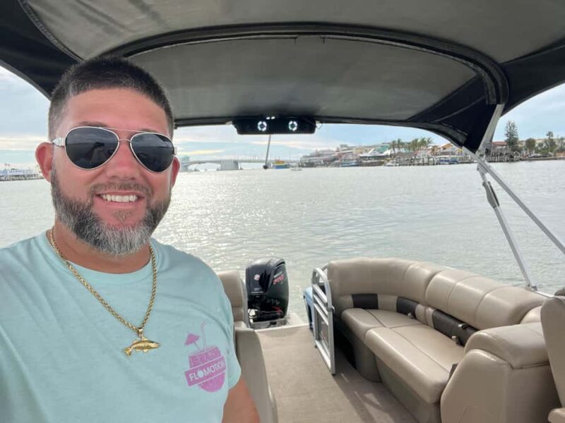 Madeira Beach: 1.5 Hour Dolphin Excursion - Madeira Beach: 1.5 Hour Dolphin Excursion Offers a Private Wildlife Adventure