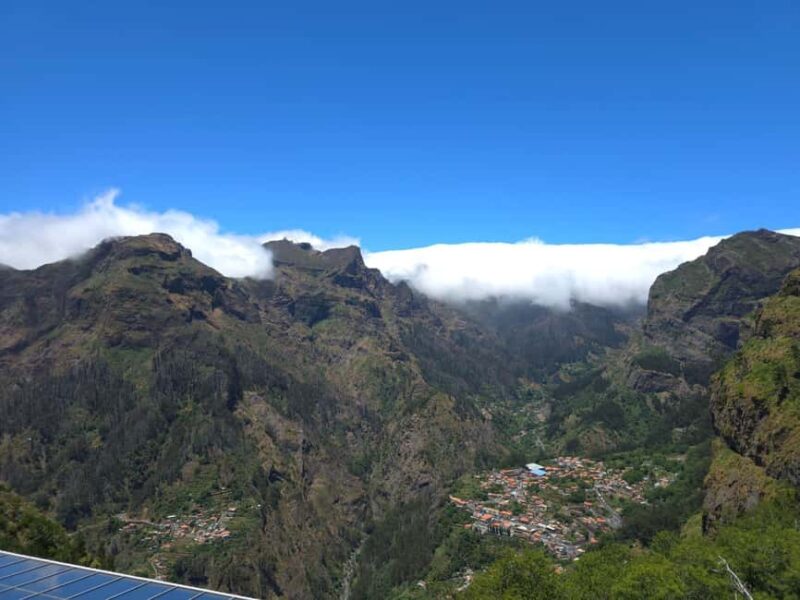 Madeira: Curral das Freiras & Câmara de Lobos Tour - Key Points