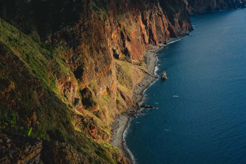 Madeira: Explore Vereda do Larano - The Trail: Vereda do Laranos Coastal Beauty