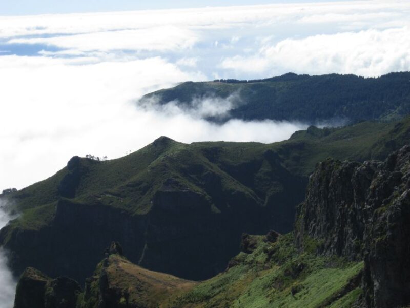 Madeira: Full-Day Pico Ruivo / Achada do Teixeira Walk - Starting Point and Logistics for the Guided Walk