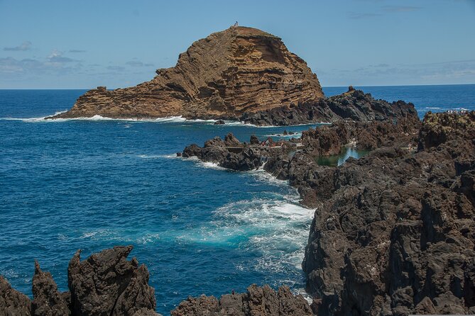 Madeira Full Day Tour West and East Island Top Highlights Tour - Discovering Santana’s Colorful Traditional Houses