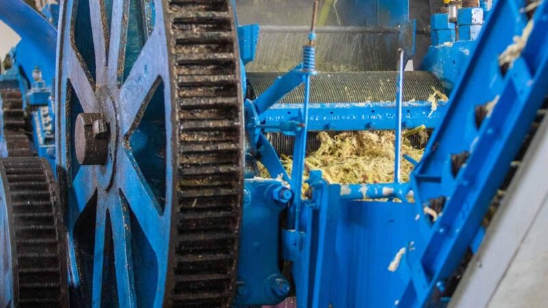 Madeira Funchal:East Tour Pico Arieiro & Santana&Laurissilva - Porto da Cruz and Historical Sugar Works