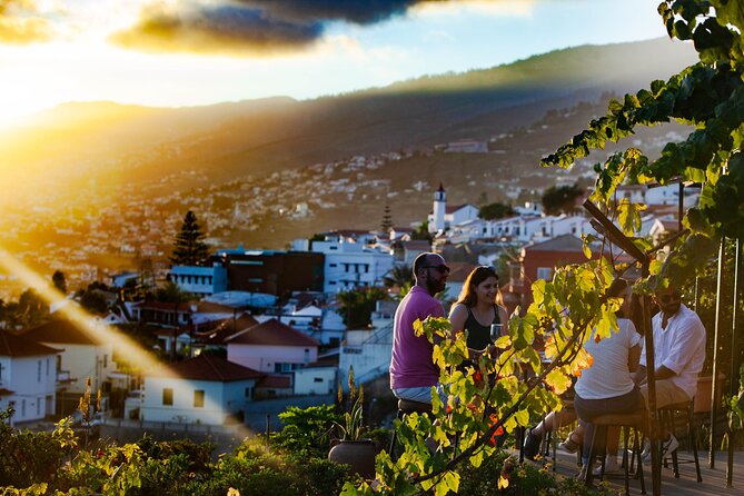 Madeira Genuíne Food Experience at Re-Canto - The Scenic Sunset and Funchal Views