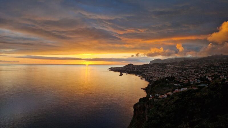 Madeira in one day: Funchal & Eastern Highlights - Visiting Pico do Areeiro and Mountain Views