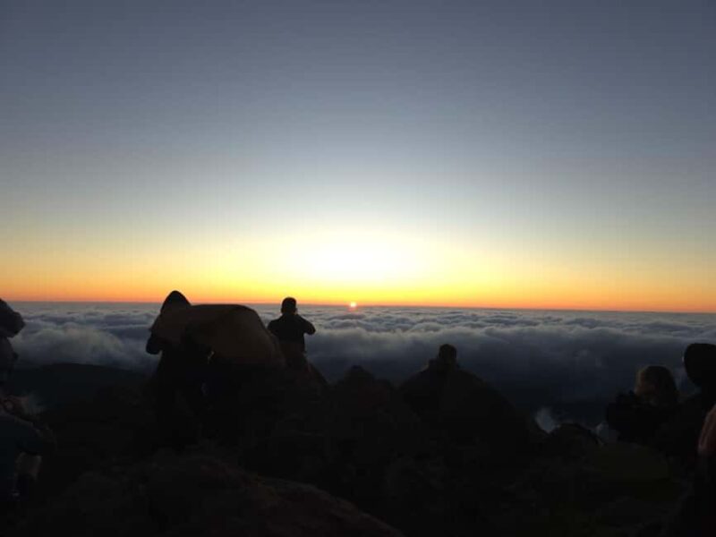 Madeira: Pico do Arieiro Sunrise Tour - Madeira: Pico do Arieiro Sunrise Tour – An Unforgettable Start to the Day