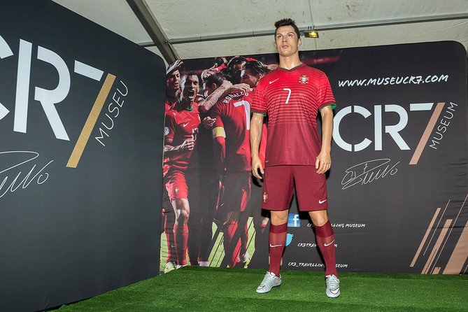 Madeira: Private Cristiano Ronaldo Tour with CR7 Museum - Key Points