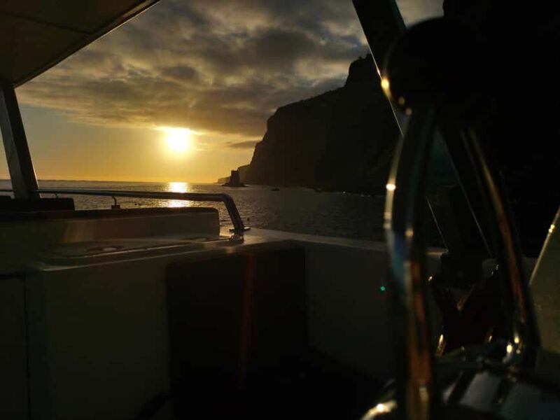 Madeira: Sunset Dinner Cruise - Madeira: Sunset Dinner Cruise - An Unmissable Evening on the Water