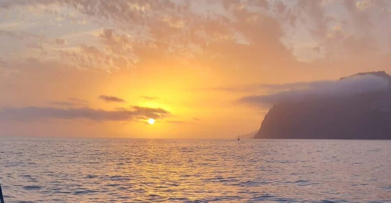 Madeira Sunset Sail: Coastal Wonders & Golden Hour - Discover Madeira’s Coastal Beauty on a Sunset Sailing Trip