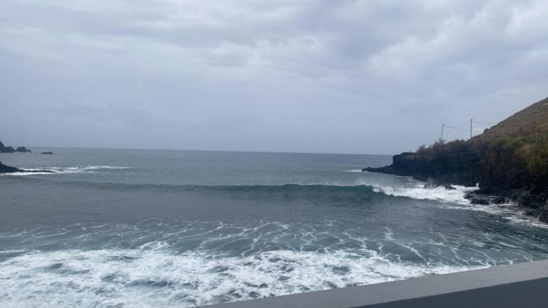 Madeira: surf lesson at Porto da Cruz - What the Surf Lesson Includes