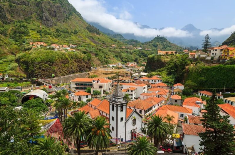 MADEIRA TOUR - PORTO MONIZ WEST TOUR AMAZING SWIMMING POOLS - Visiting the Véu da Noiva Waterfall in Seixal