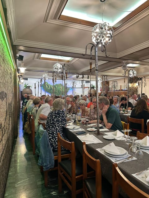 Madeira:TypicalShowFolklore Evening.included.Dinner transpt - Authentic Madeira Folklore Evening with Dinner and Transfers