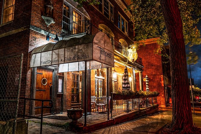 Madison Ghosts: Haunts, Spirits, and Poltergeists Walking Tour - What Makes This Tour Stand Out?