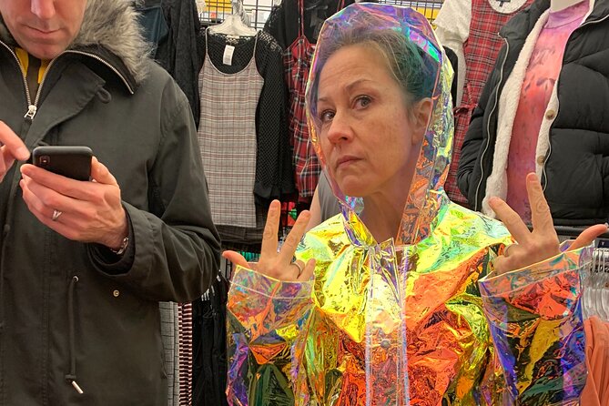 Madison, Wisconsin Scavenger Hunt - The Experience from the Remote Host and Support