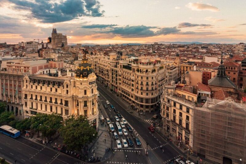 Madrid: 1.5-Hour Private Kick-Start Tour with a Local - Key Points