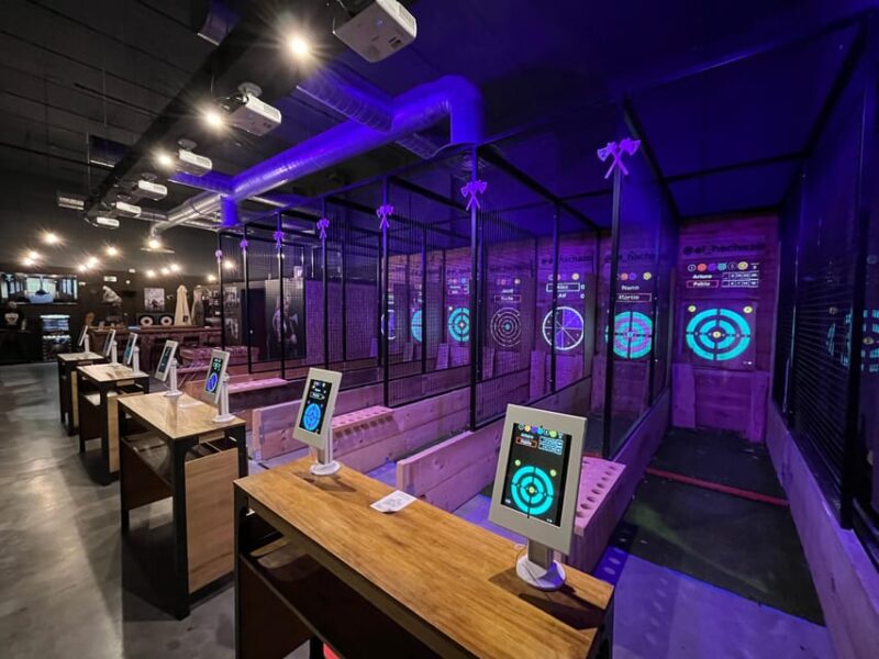 Madrid Atocha : Interactive Axe Throwing 1h - Location and Accessibility Near Madrids Community of Madrid