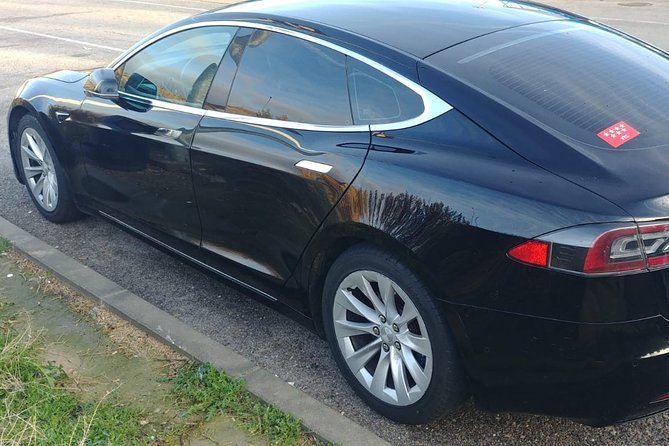 Madrid Barajas Airport Private Transfer To Madrid City - Who Should Choose This Private Transfer?