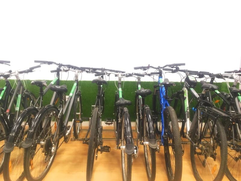 Madrid: bike rental - Discover Madrid by Bike with an Affordable Rental