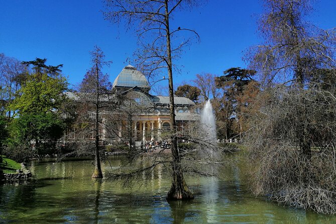 Madrid Bike Tour with Churros and Wine, Ham, and Cheese Upgrade - Key Points