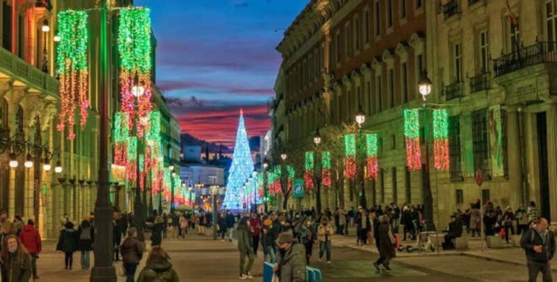 Madrid: Christmas Lights Tour by Electric Tuk-Tuk - Madrid: Christmas Lights Tour by Electric Tuk-Tuk