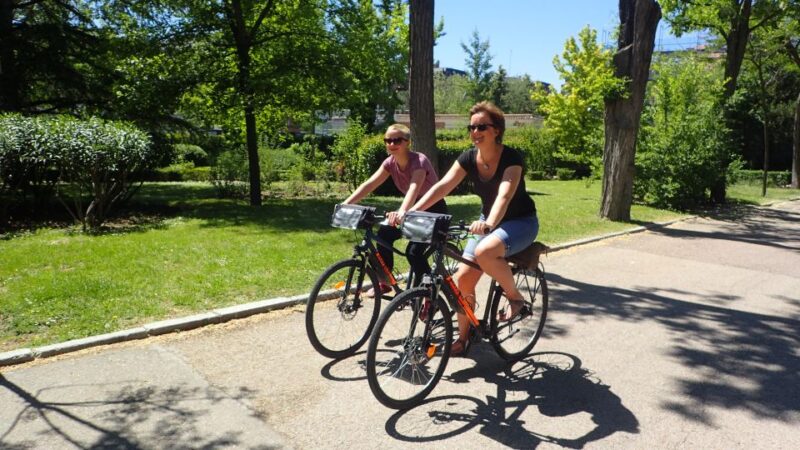 Madrid City Guided Bike/E-Bike Tour for Small Groups - Key Points