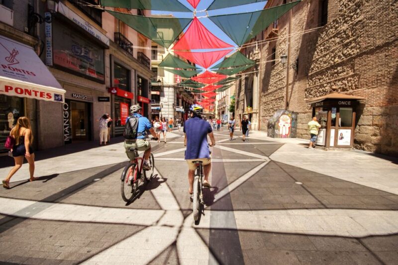 Madrid City Guided Bike/E-Bike Tour for Small Groups - Practical Tips and Tour Details