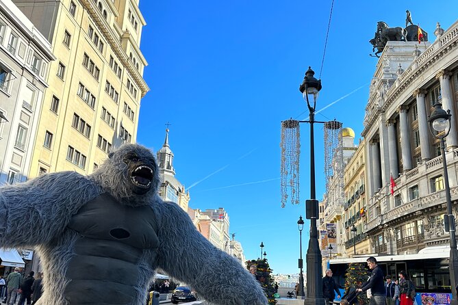 Madrid City Highlights Private Tour for kids and families - Key Points