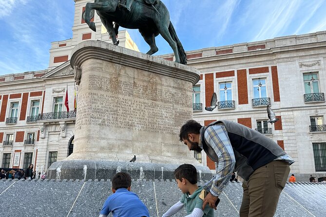 Madrid City Highlights Private Tour for kids and families - Exploring Plaza Mayor’s Past and Its Many Uses