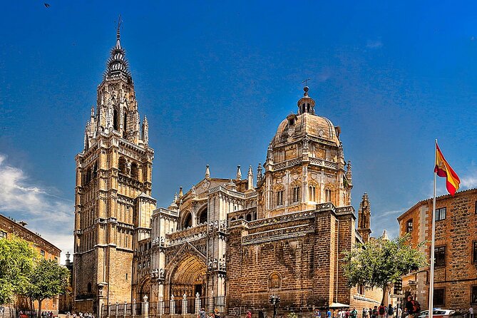 Madrid city tour with Royal Palace and Toledo in 1 day - Logistics and Practical Details