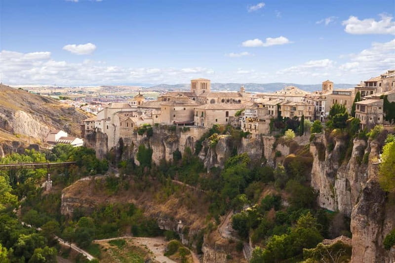 Madrid: Cuenca and Enchanted City Day Tour - Exploring the Enchanted City and Devils Window