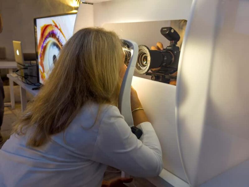 Madrid: Discover the colors of your iris with printing included - The Studio on La Latina’s Iconic Street