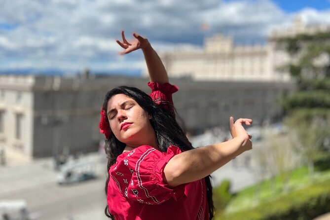 Madrid Essential: Historic Center, Plaza Mayor & Royal Palace - Walking the Arab Wall and City Gates