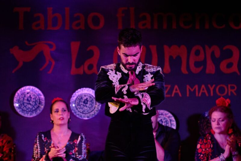 Madrid: Flamenco Show La Quimera with Drinks & Dinner Option - The Performance: Passionate Dance and Soulful Music
