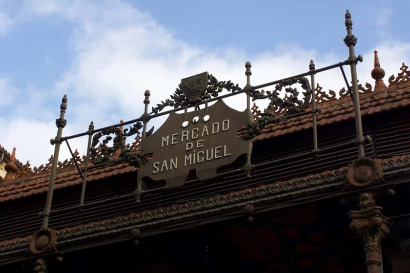 Madrid: From Royalty to Revolution Walking Tour - Discovering Madrid’s Culinary Roots at San Miguel Market