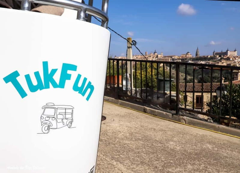 Madrid: Guided Electric Tuk Tuk Tour - From the Heart of Madrid to the Artistic Barrio de las Letras