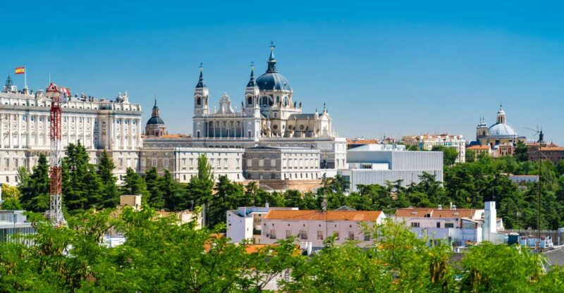 Madrid: Guided Highlights Walking Tour - Explore Madrid’s Hidden Streets and Iconic Monuments