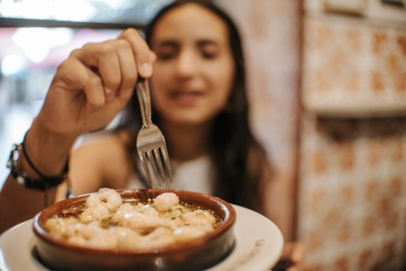 Madrid: Guided Tapas Tour Madrid with Drink and Food - Visiting Four Distinctive Tapas Venues