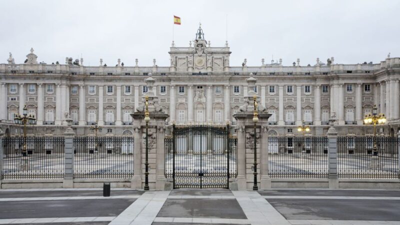 Madrid: Guided Tour of Prado Museum and Royal Palace - Who Should Book This Tour?