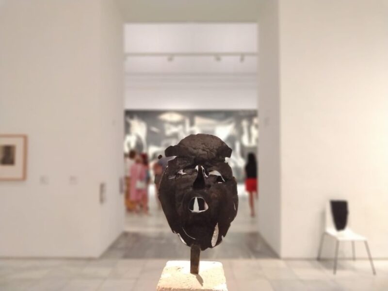 Madrid: Guided Tour of Reina Sofía Museum with Entry Ticket - Key Points