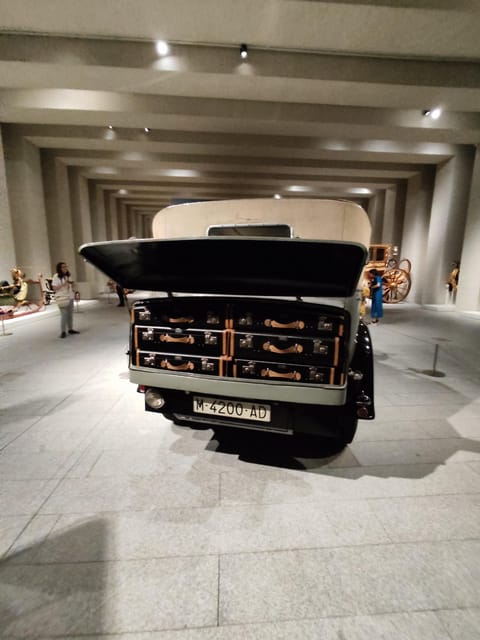 Madrid: Guided Tour of the Royal Collections Gallery - Exploring the Extensive Exhibits of the Newly Inaugurated Royal Collections Gallery