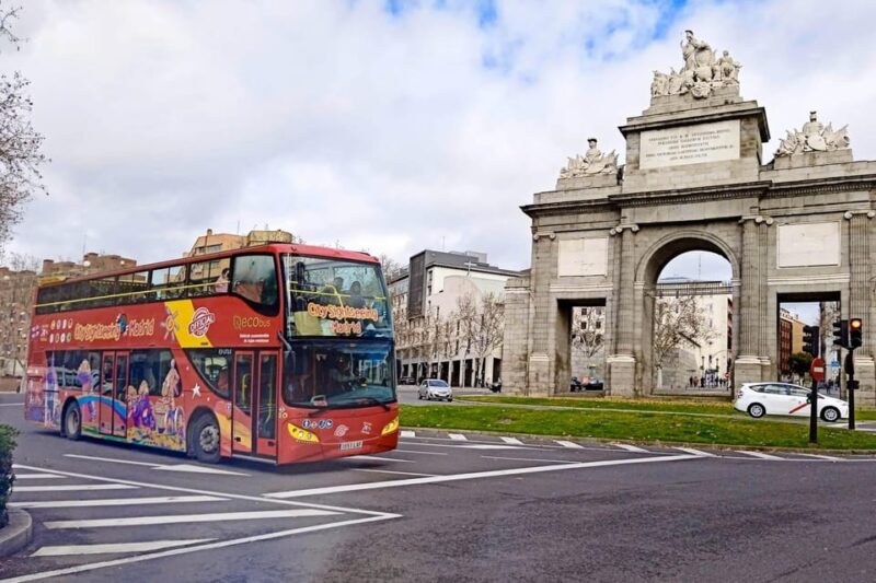 Madrid: Guided Tour to Toledo & Madrid Panoramic Bus - An Affordable Tour Combining Cultural Highlights and City Views