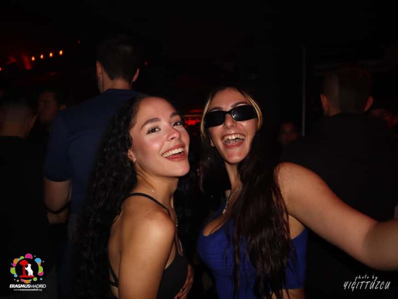 Madrid Halloween Pubcrawl: Madness-Open bar Beer included - Madrid Halloween Pubcrawl: Madness-Open bar Beer included