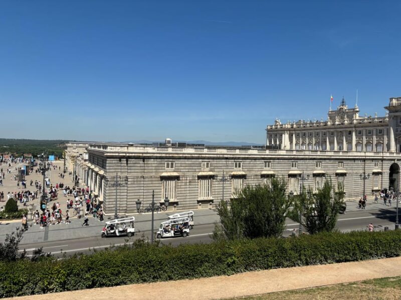 Madrid: Hidden Gems and Secrets Small Group Walking Tour - Practicalities of the Tour: Logistics and Group Size