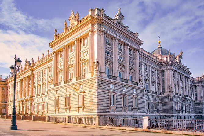 Madrid (Historical Centre) Scavenger Hunt and Self-Guided Tour - Exploring Hidden Gems and Lesser-Known Spots