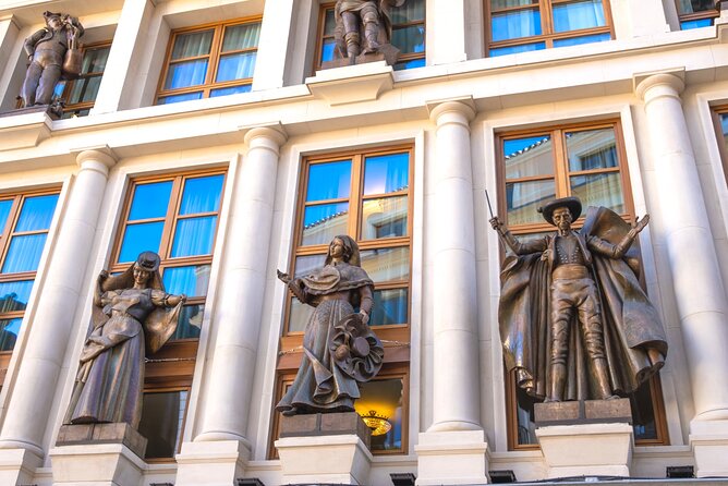 Madrid (Historical Centre) Scavenger Hunt and Self-Guided Tour - Ease of Use and Practical Tips