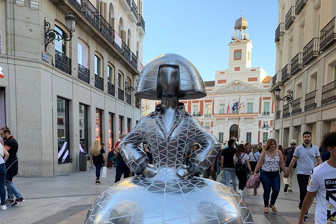 Madrid Historical Walking Tour - The Guide’s Pedagogical Style and Personalized Tips