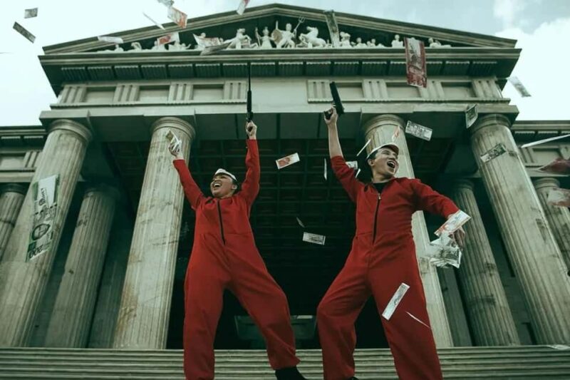 Madrid: La Casa de Papel Filming Locations Walking Tour - Walking Past Cinematic Backdrops and Iconic Madrid Landmarks